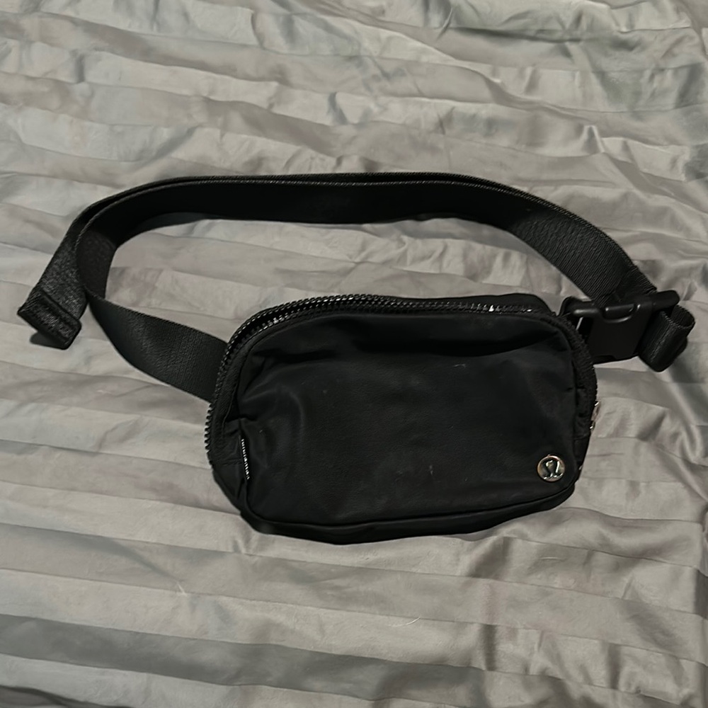 Lululemon Black Belt Bag